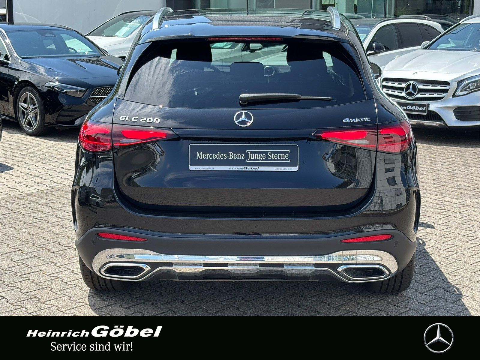 Fahrzeugabbildung Mercedes-Benz GLC 200 4M AMG*AHK*PANO*MEMORY*360°KAM*AMBIENTEB