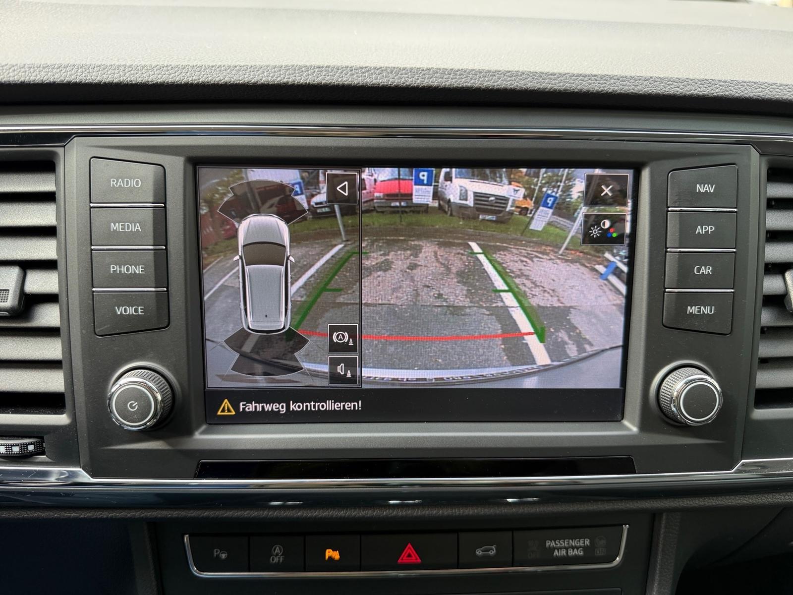 Seat Ateca 1.5 TSI ACT DSG Style NAVI ACC LED Leder