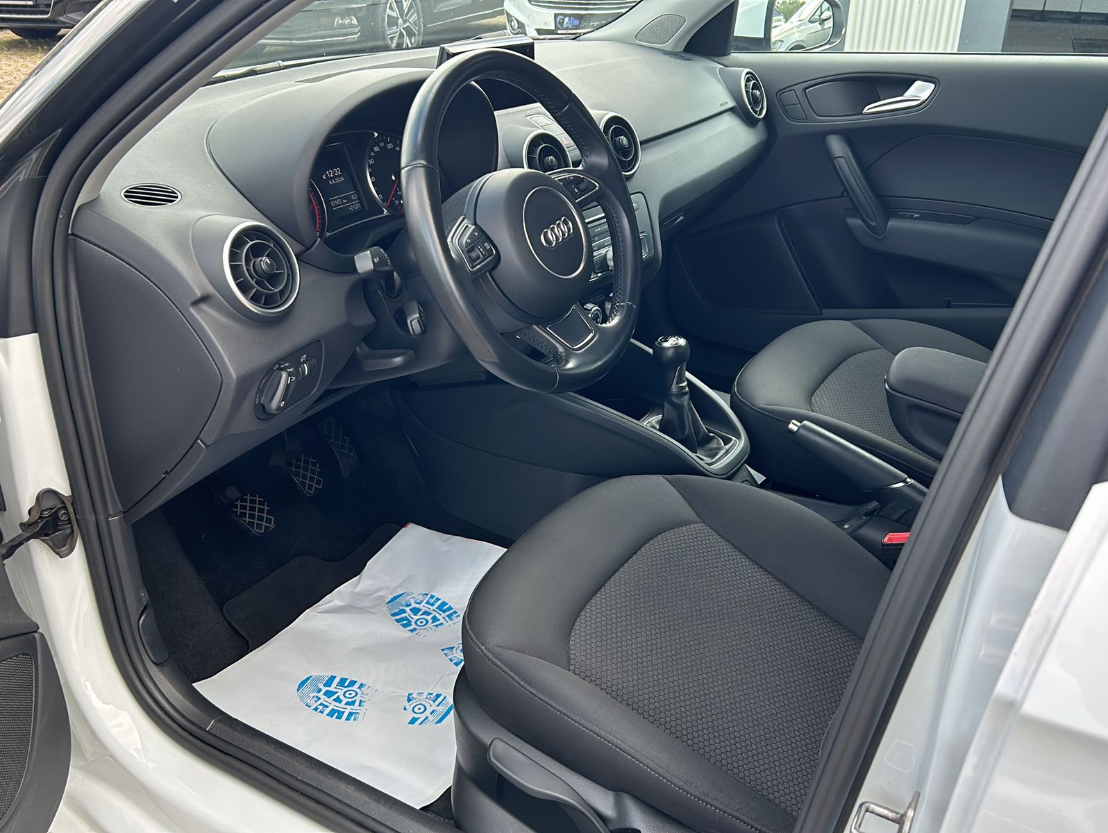 Fahrzeugabbildung Audi A1 Sportback 1,4 basis