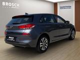 Hyundai i30 1.4T 7DCT TREND NAV-P 1HD GARANTIE KAMERA+++ - Hyundai i30: Automatik