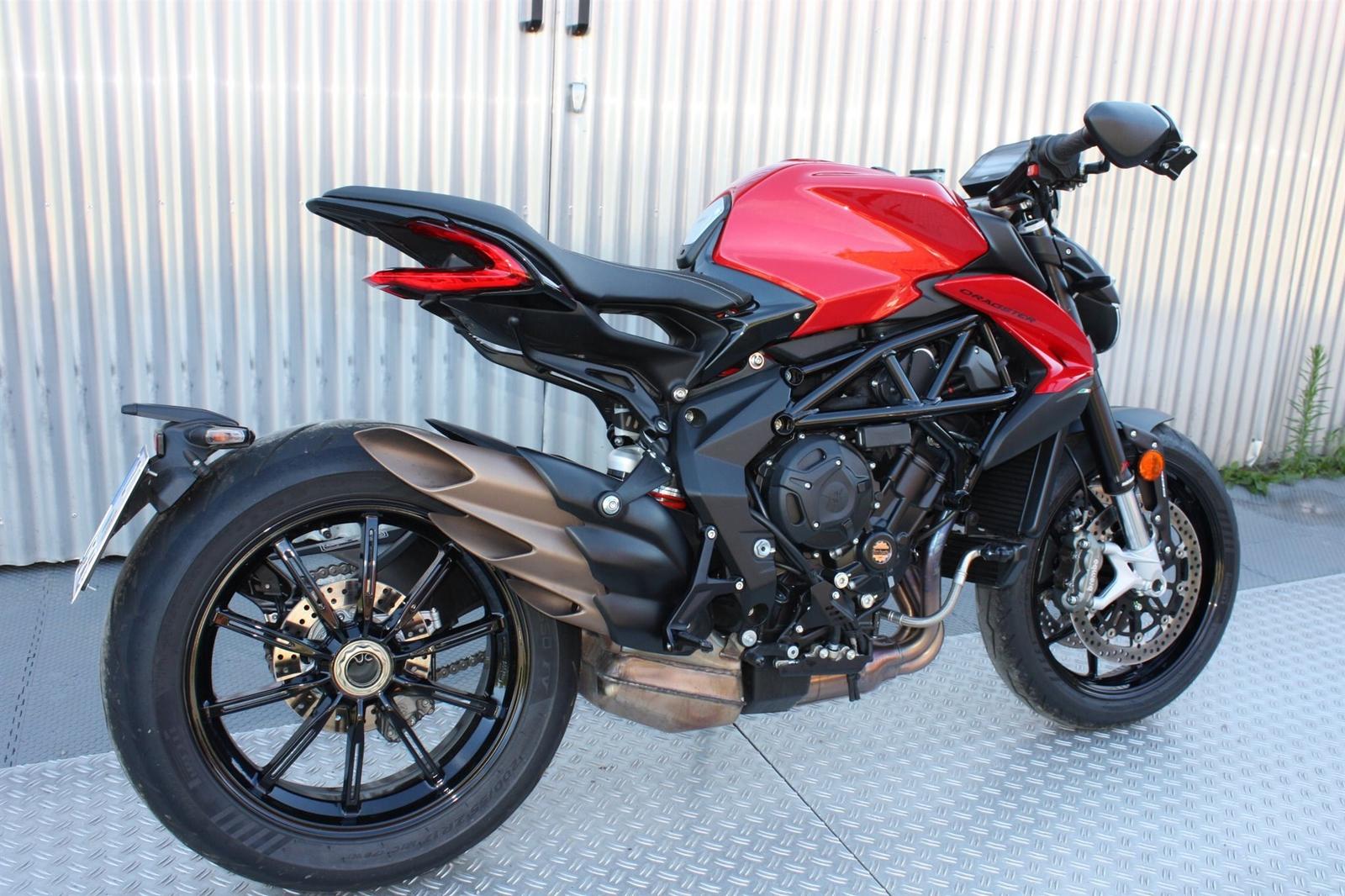 MV Agusta Dragster 800 R Aktionspreis mit Tageszulassung