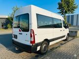 Renault Master 9 Sitzer Klima Parktronic hinten - Renault Master Gebrauchtwagen in Frankfurt