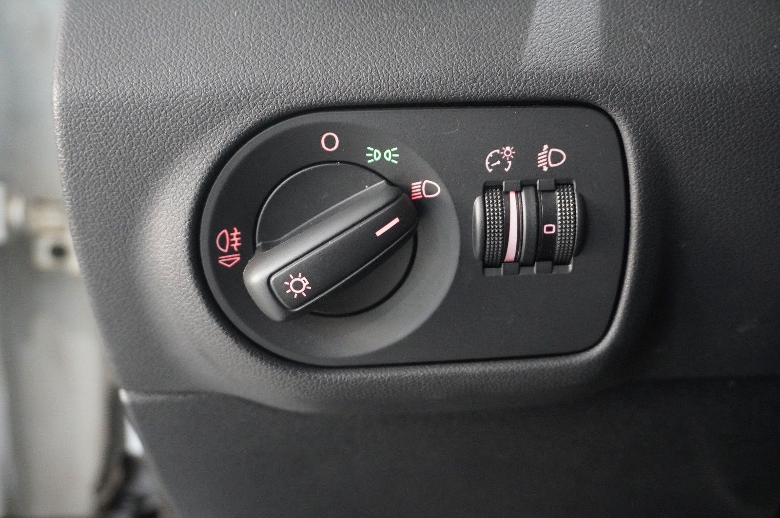 Fahrzeugabbildung Audi A1 Sportback 1.6 TDI NAVI/SHZ/TEMP./KLIMA/MULTI.