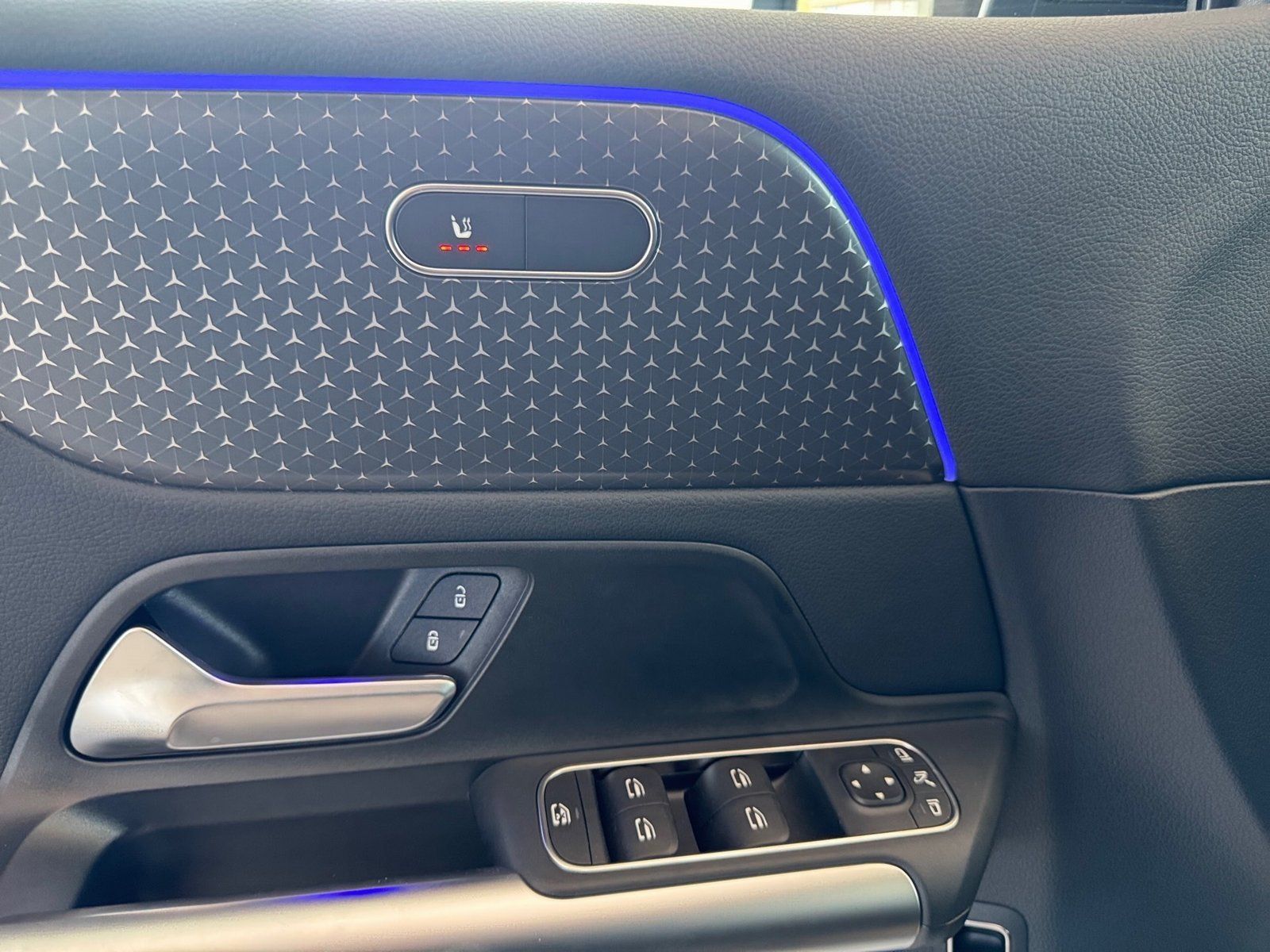 Fahrzeugabbildung Mercedes-Benz B 220 4M Progressive*Totwinkel*Kamera*LED*EasyPa