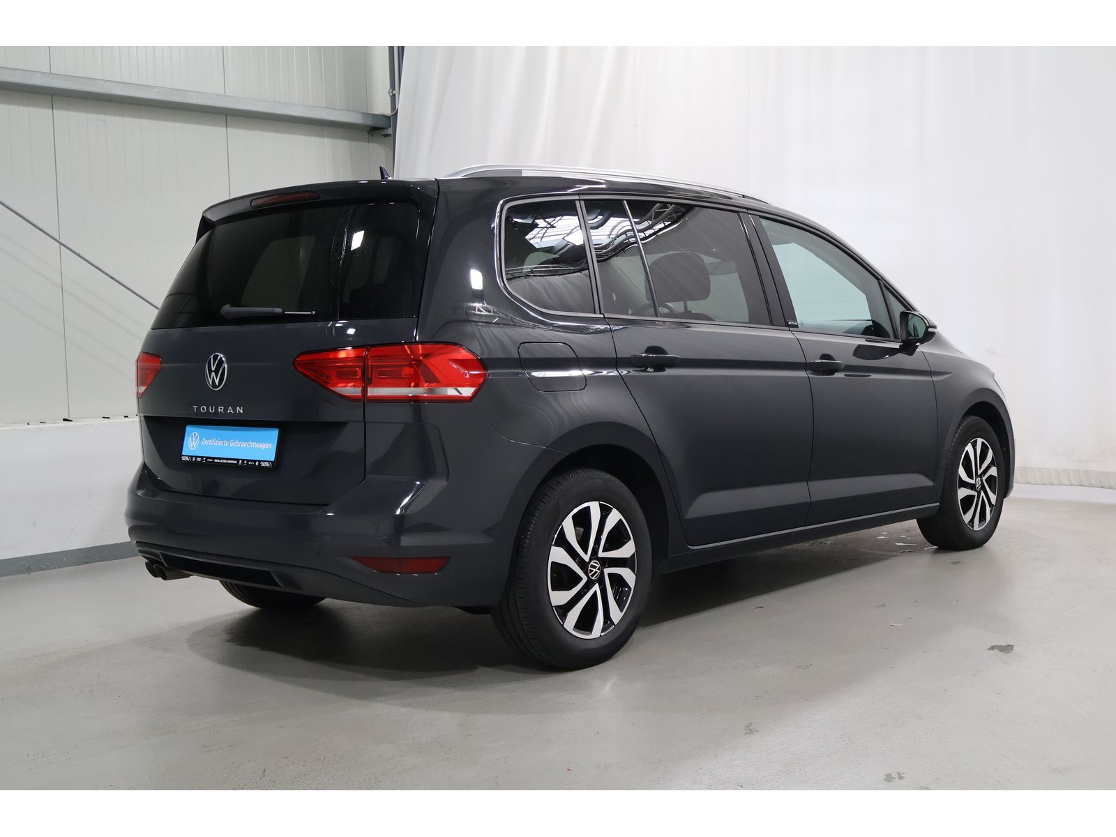 Volkswagen Touran 2.0 TDI PANO 7S AHK LED Active foto 5