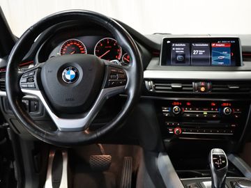 BMW X5 40d M-Paket Pano H&K LED STHZ 360K 20Alu