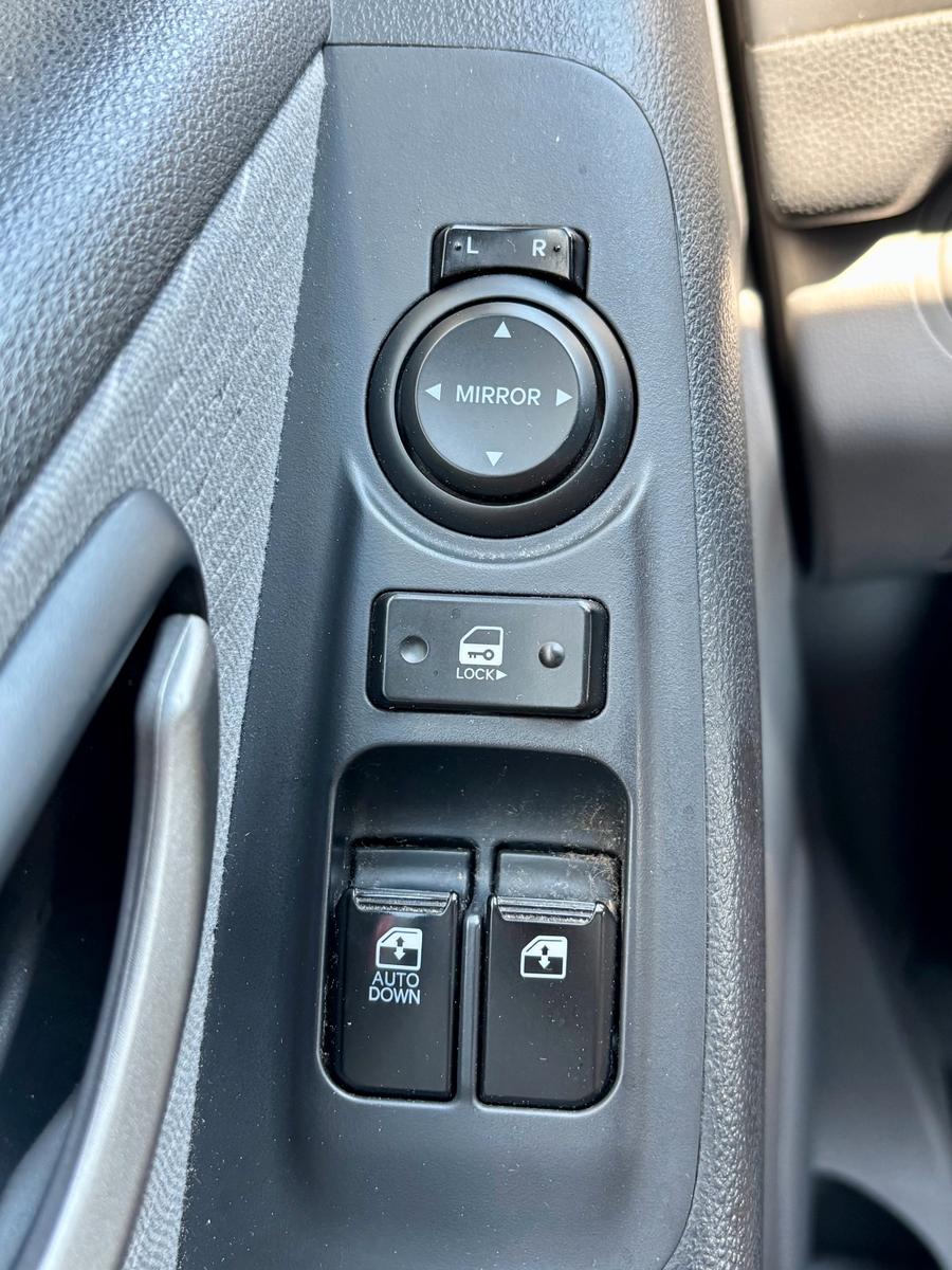 Hyundai H-1 Travel 2.5 CRDi Comfort 8 Sitzer