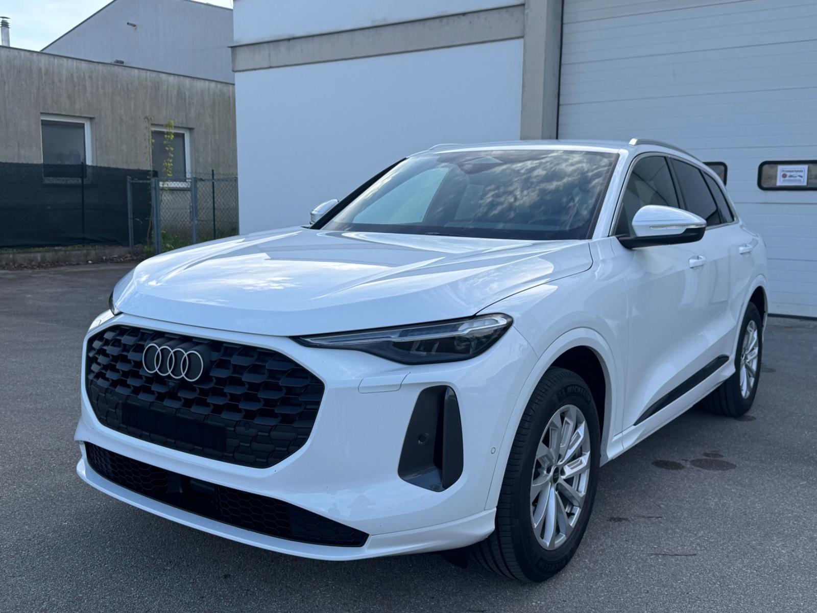 Audi Q5 2.0 TDI quattro S Line Voll 5Jahre Garantie