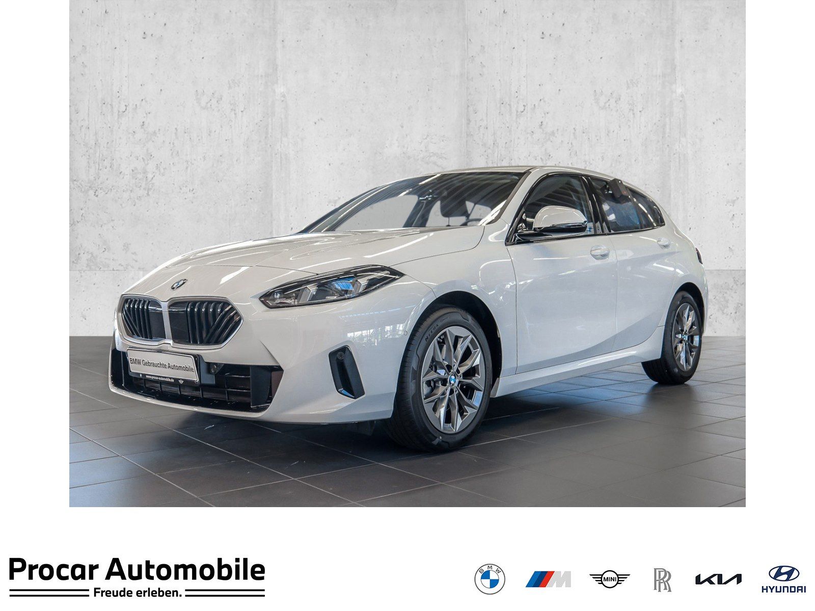 BMW 120 RFK NAVI LED PDC V+H DAB Parkass. Tempomat