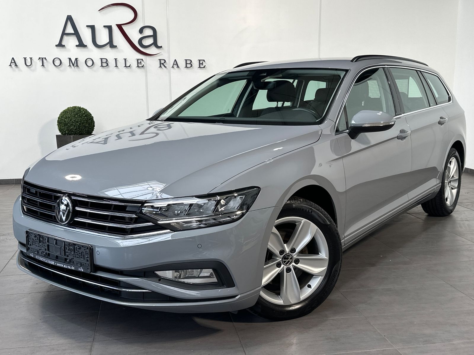 Volkswagen Passat Variant 2.0 TDI DSG Business NAV+LED+AHK