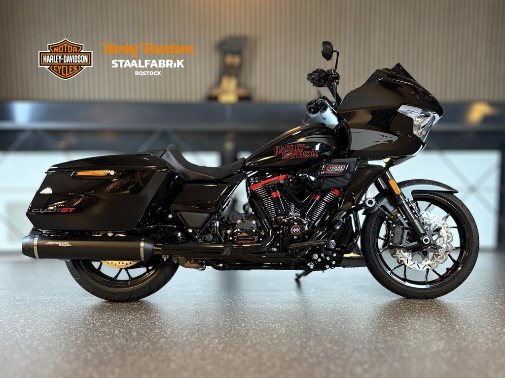 Harley-Davidson FLTRXSTSE CVO Road Glide ST 12 Nur 175 km!