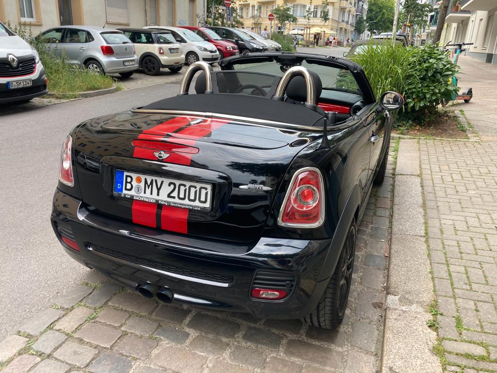 MINI John Cooper Works Roadster