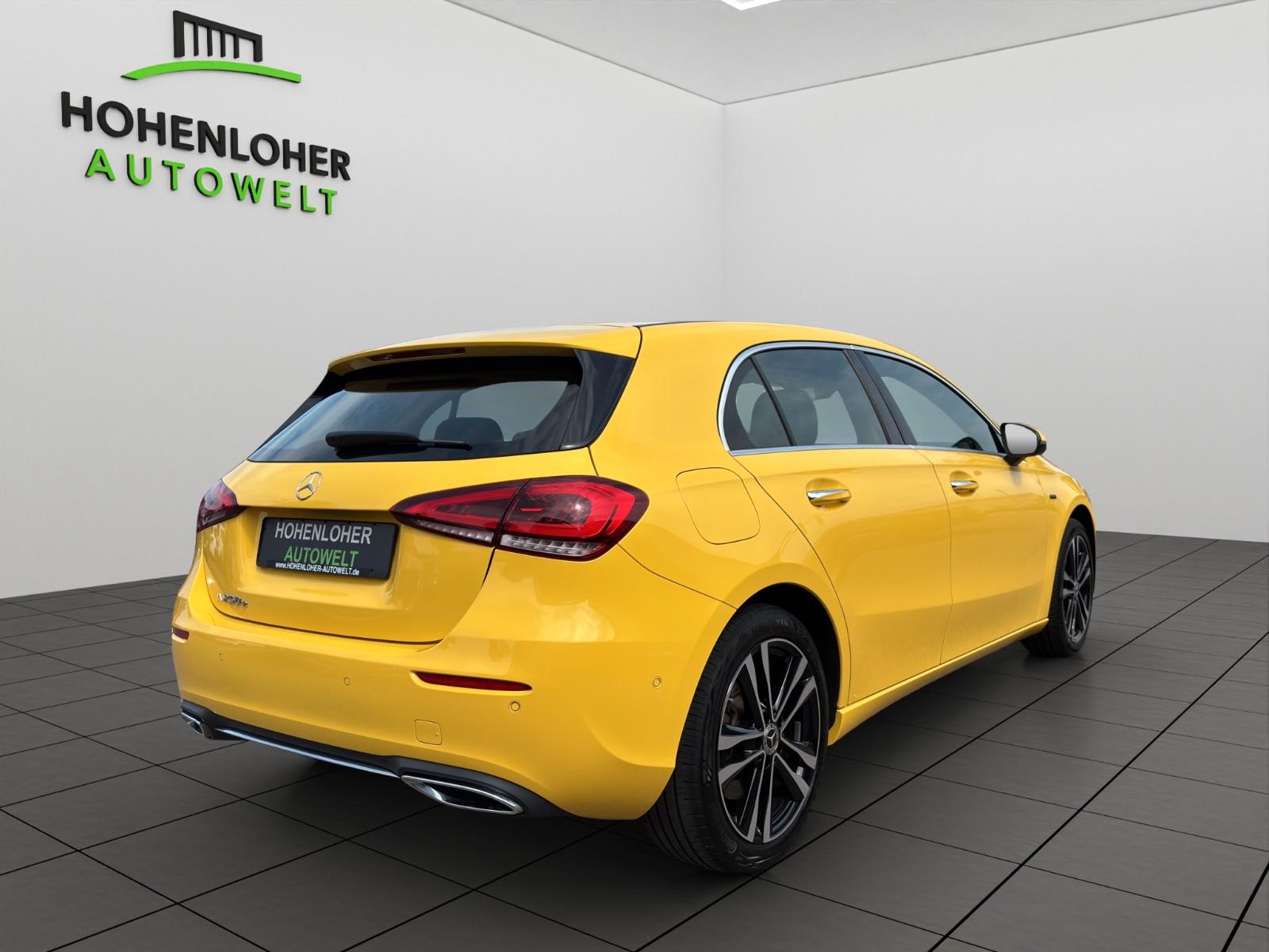 Mercedes-Benz A 250 e Edition 19 *HUD *PANO *Sitzklima *AMG