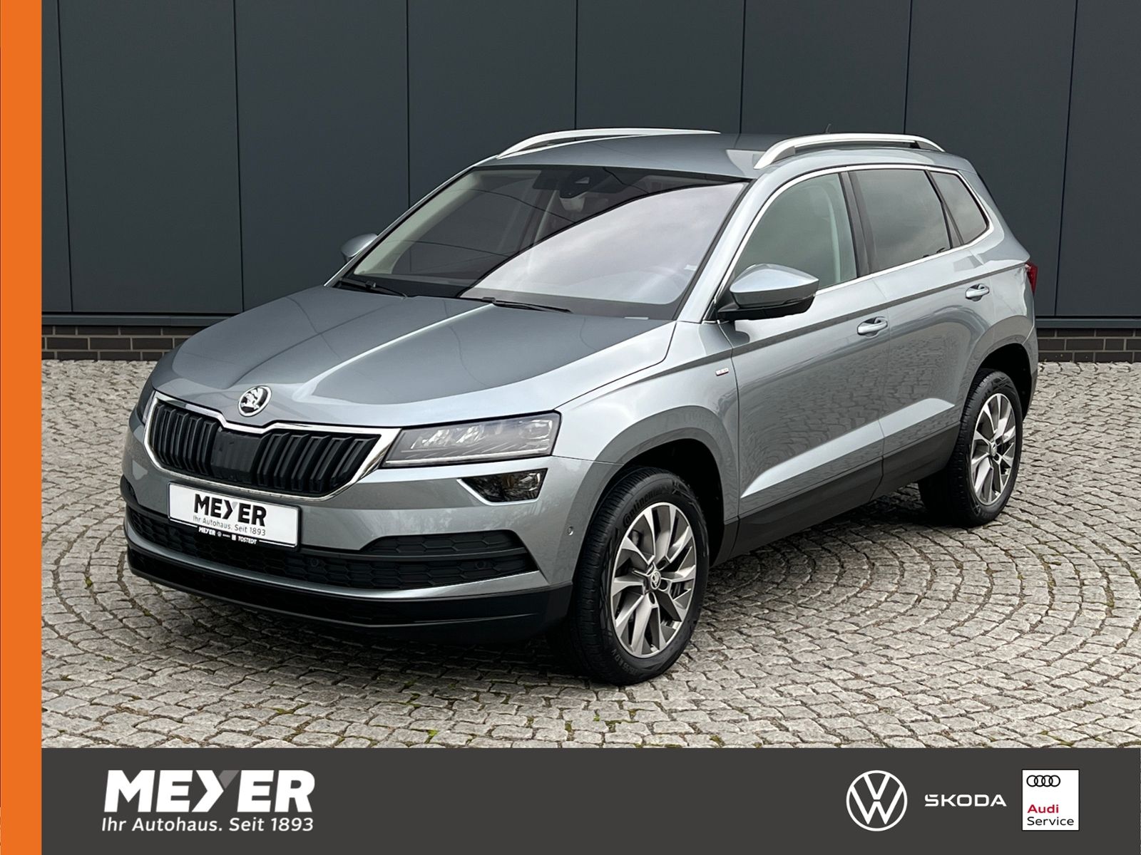 Fahrzeugabbildung SKODA Karoq Clever 2.0 TDI *TravelAssist, Navi, KESSY*