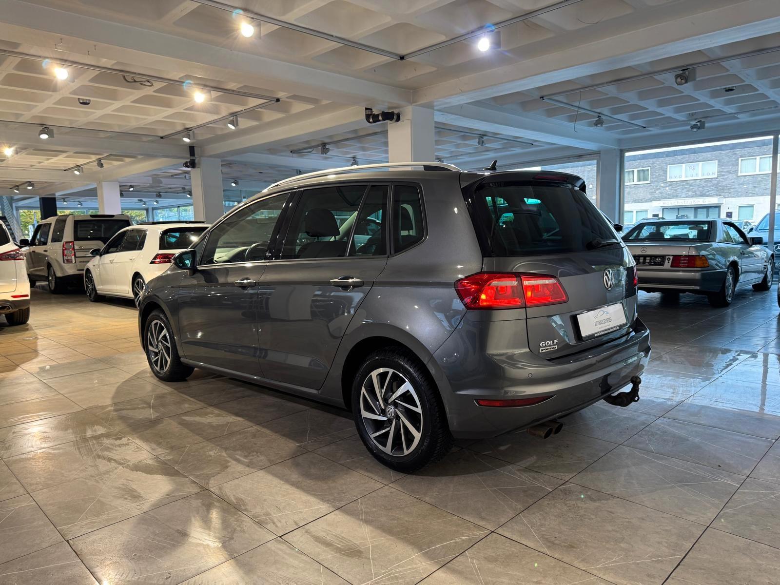 Volkswagen Golf Sportsvan VII Sound BMT*Navi*AHK