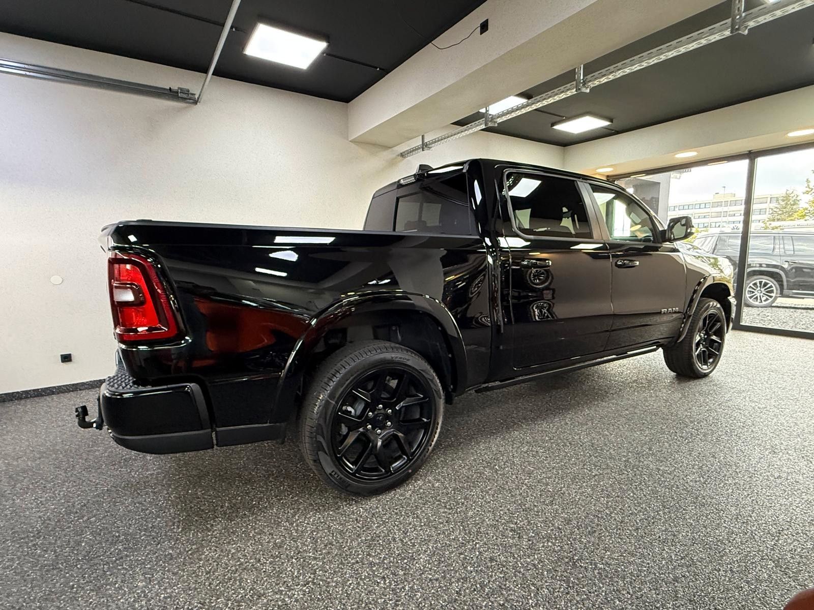 Fahrzeugabbildung Dodge RAM LARAMIE HURRICANE 3.0L-