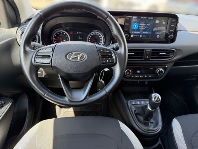 Fahrzeugabbildung Hyundai i10 Trend 1.2 +KLIMA+SHZ+RFK+CARPLAY+DAB+TEMPOMA