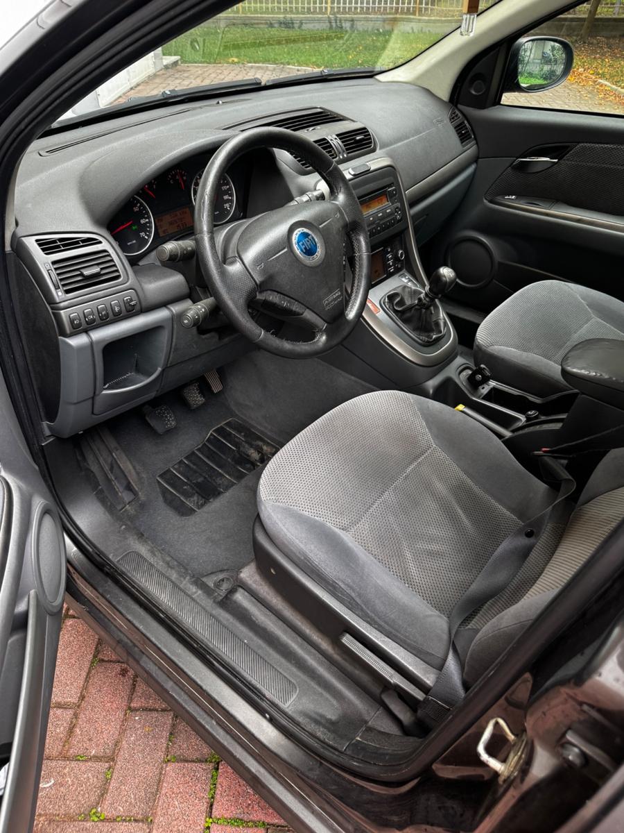 Fiat Croma 2007 — photo 10