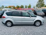 Ford S-MAX  1.6 *7-Sitzer *TÜV NEU*NAVI* - Ford aus 2011: 1.6