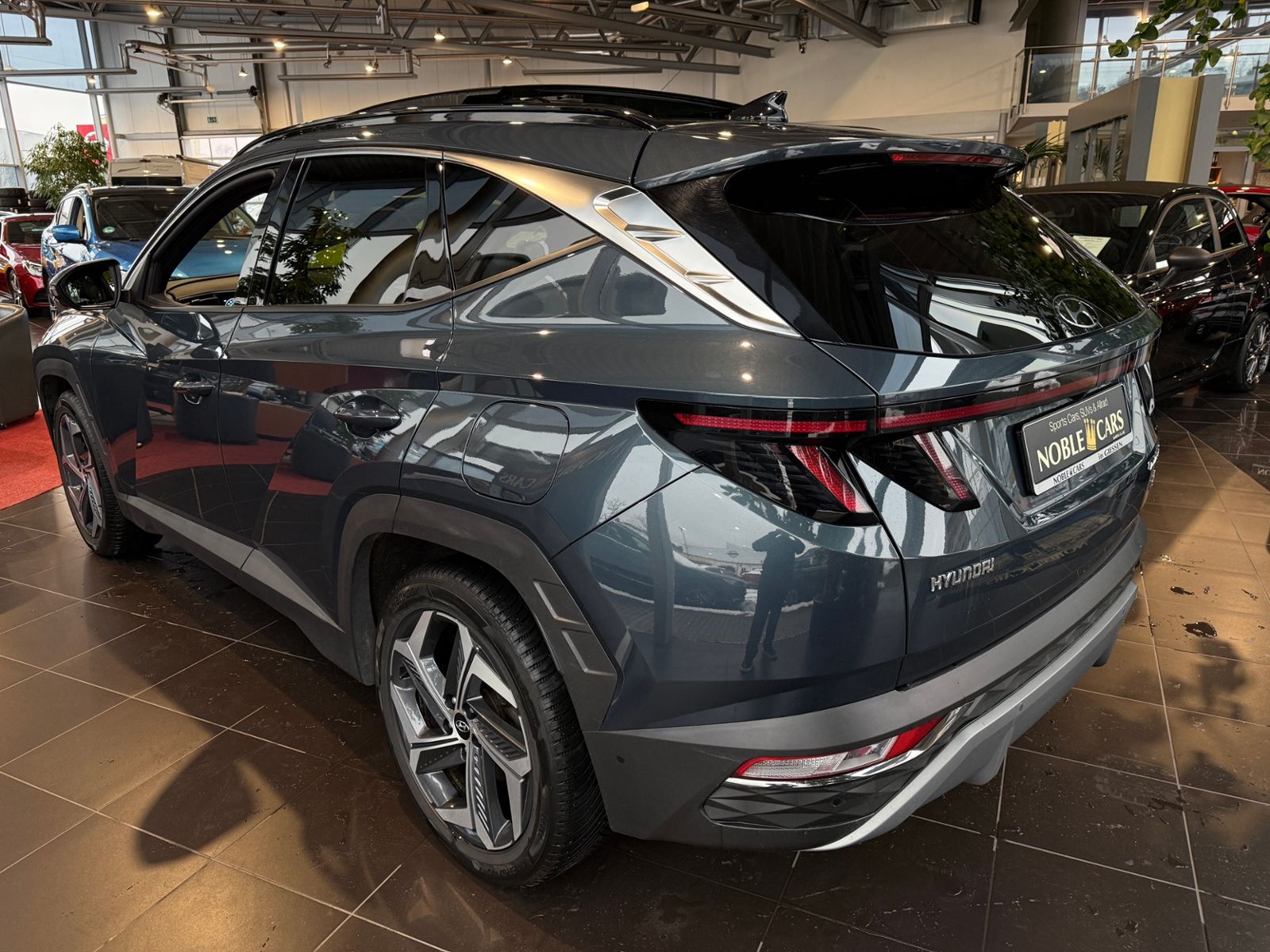 Fahrzeugabbildung Hyundai TUCSON Prime PHEV Plug-In Hybrid 4WD PANO LEDER