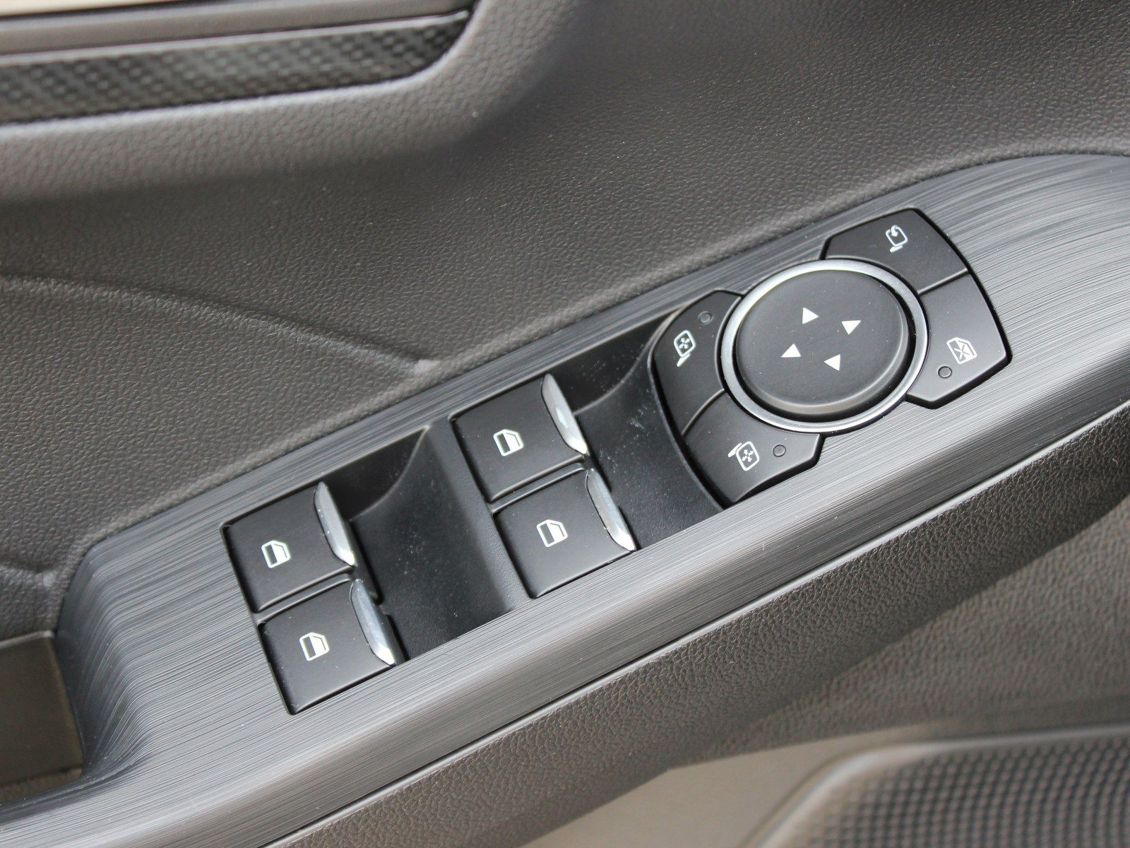Fahrzeugabbildung Ford Kuga Plug-In Hybrid ST-Line 2,5 Duratec