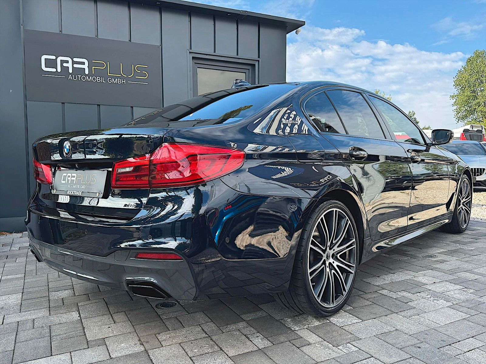 Fahrzeugabbildung BMW 530e Hybrid M Sport Shadow *ACC*LED*Display Key*