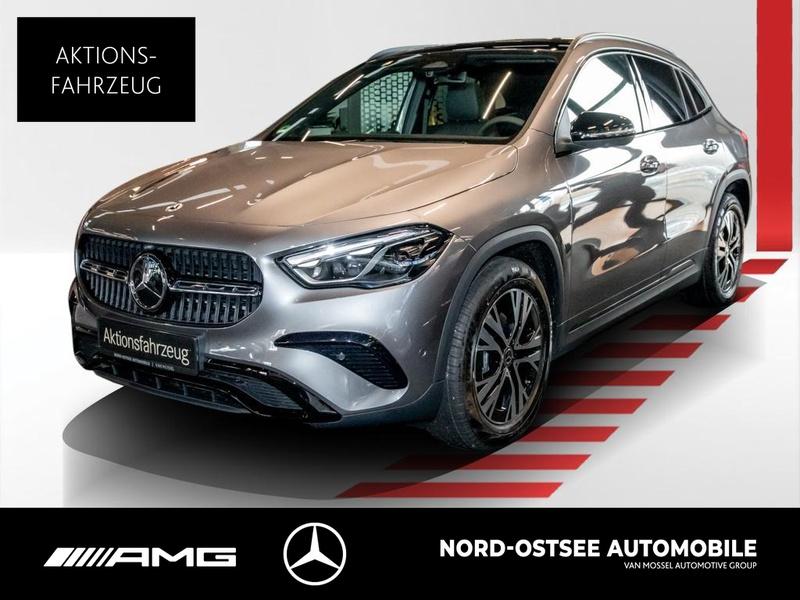 Mercedes-Benz GLA 180 PROGRESSIVE NIGHT PANO AHK DISTRON SOUND
