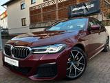 BMW 530e M Sport Glasdach*Laser*DA-Prof*Leder*360° - rote BMW 530
