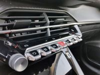 Peugeot 208 - Vorschau Bild 11