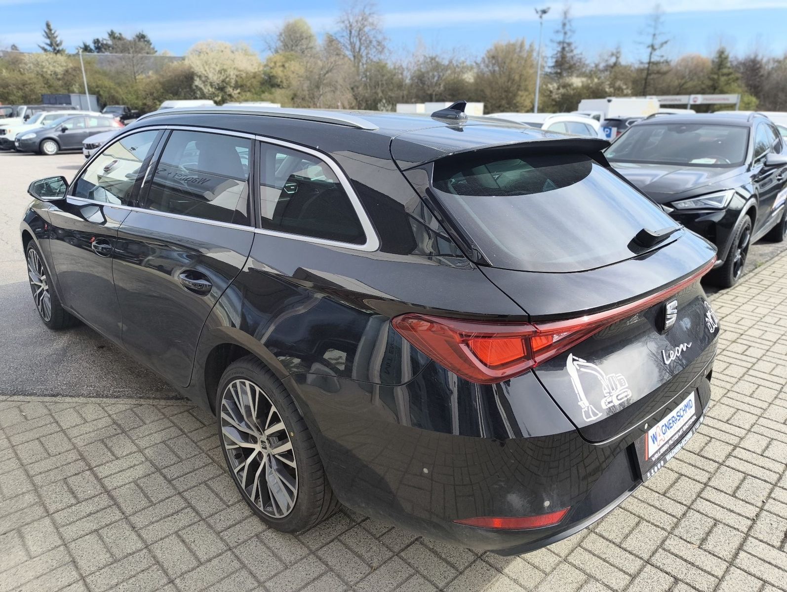 Fahrzeugabbildung SEAT Leon Sportstourer Xcellence 2.0 TDI DSG