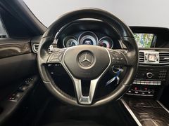 MERCEDES-BENZ E 350  Avantgarde 4Matic Edition Navi LED PDC