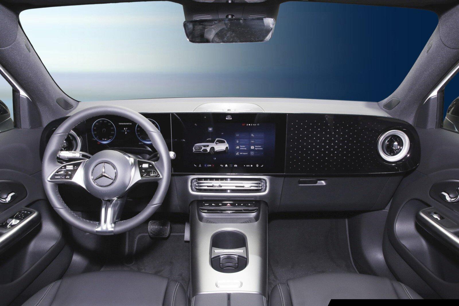 Mercedes-Benz GLB 200 EQ Progressive/360°/Pano/Night/Memory