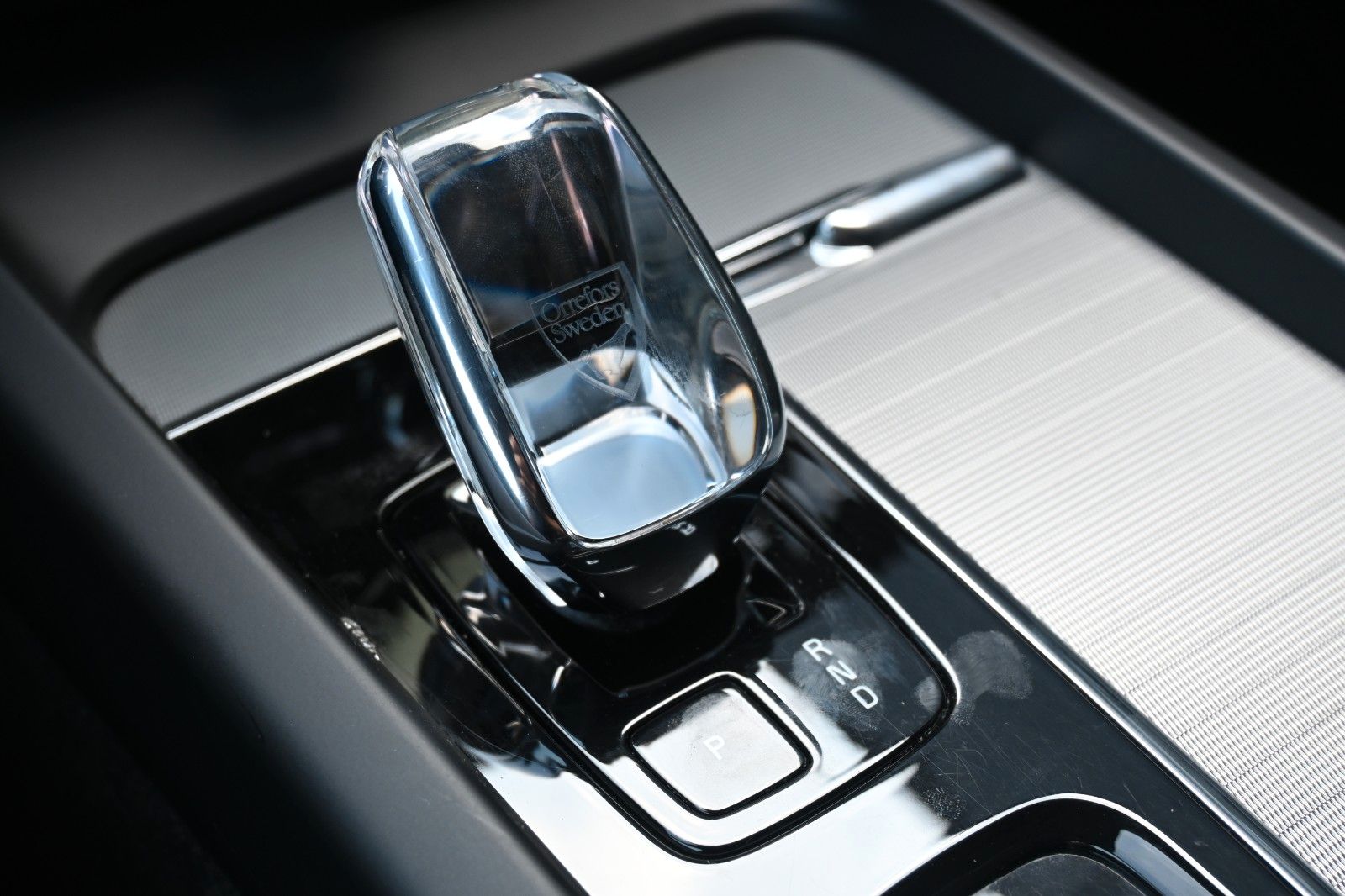 Fahrzeugabbildung Volvo XC60 B4 Plus Dark *360°*H/K*NAV*PANO*ACC*STDHZG*