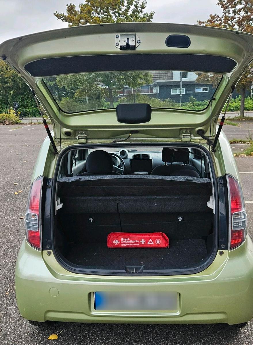 Toyota  2006 — photo 7