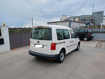 Volkswagen Caddy - 8