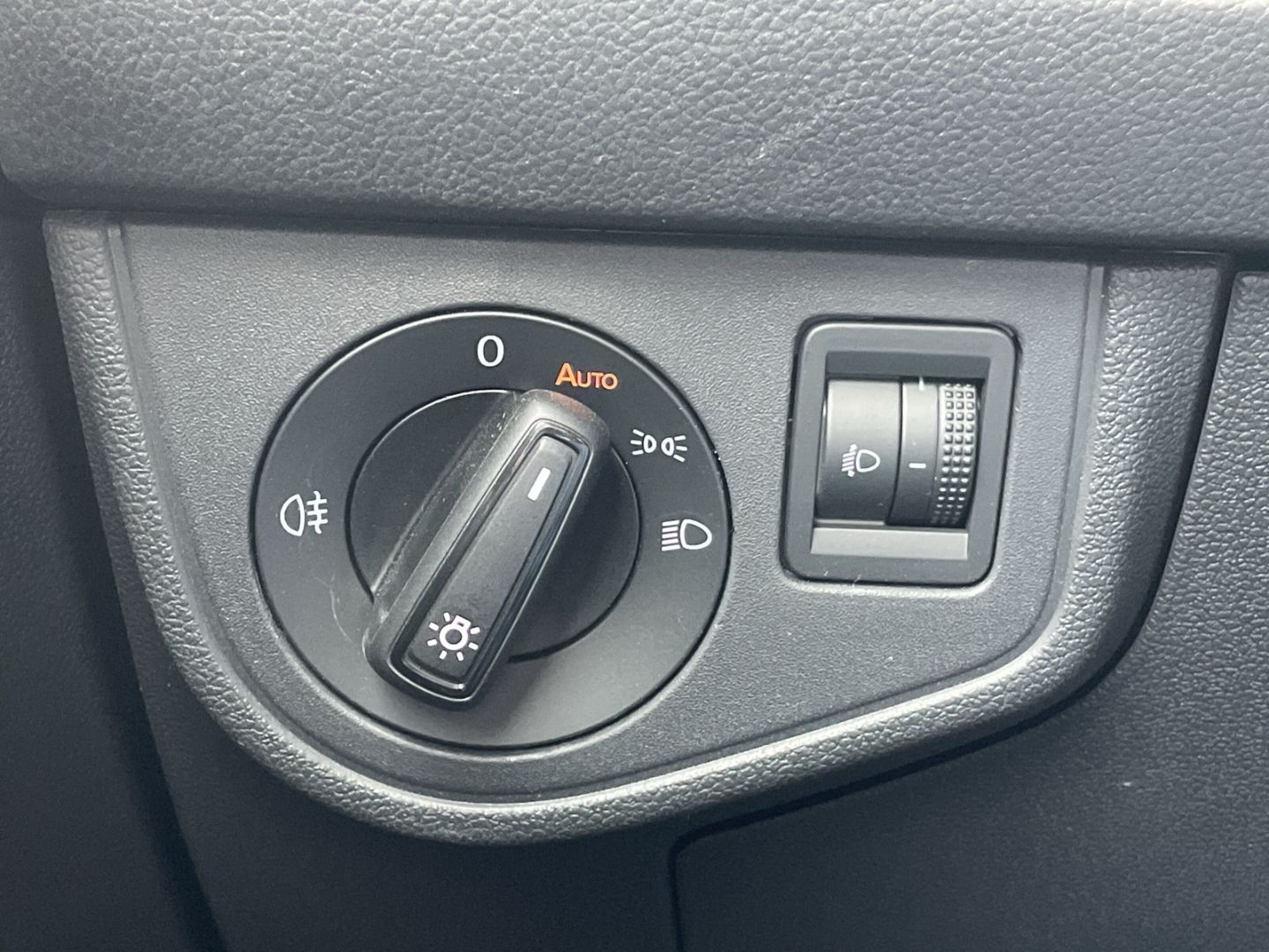 Polo 1.0TSI DSG Life Kamera/Navi/App-Connect/LED