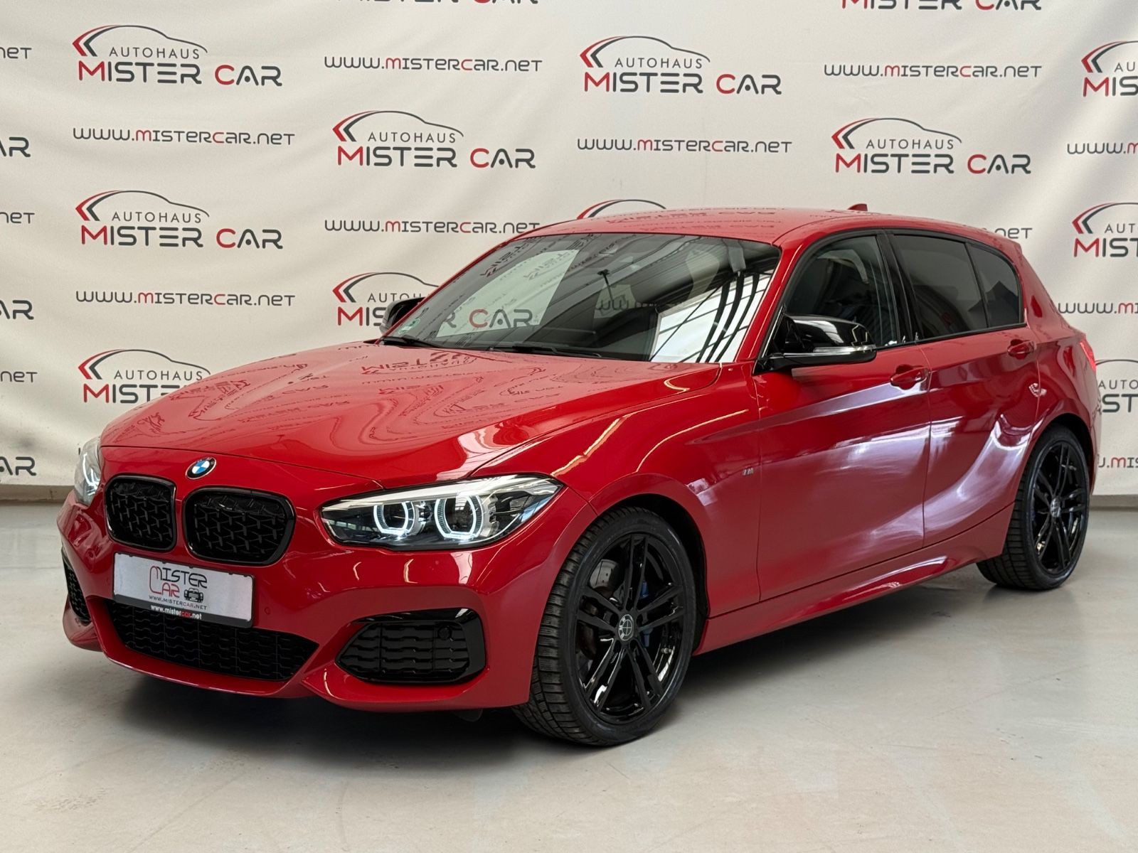 BMW M140i xDrive Special Edition NAVI/LED/KEY/KAM/18