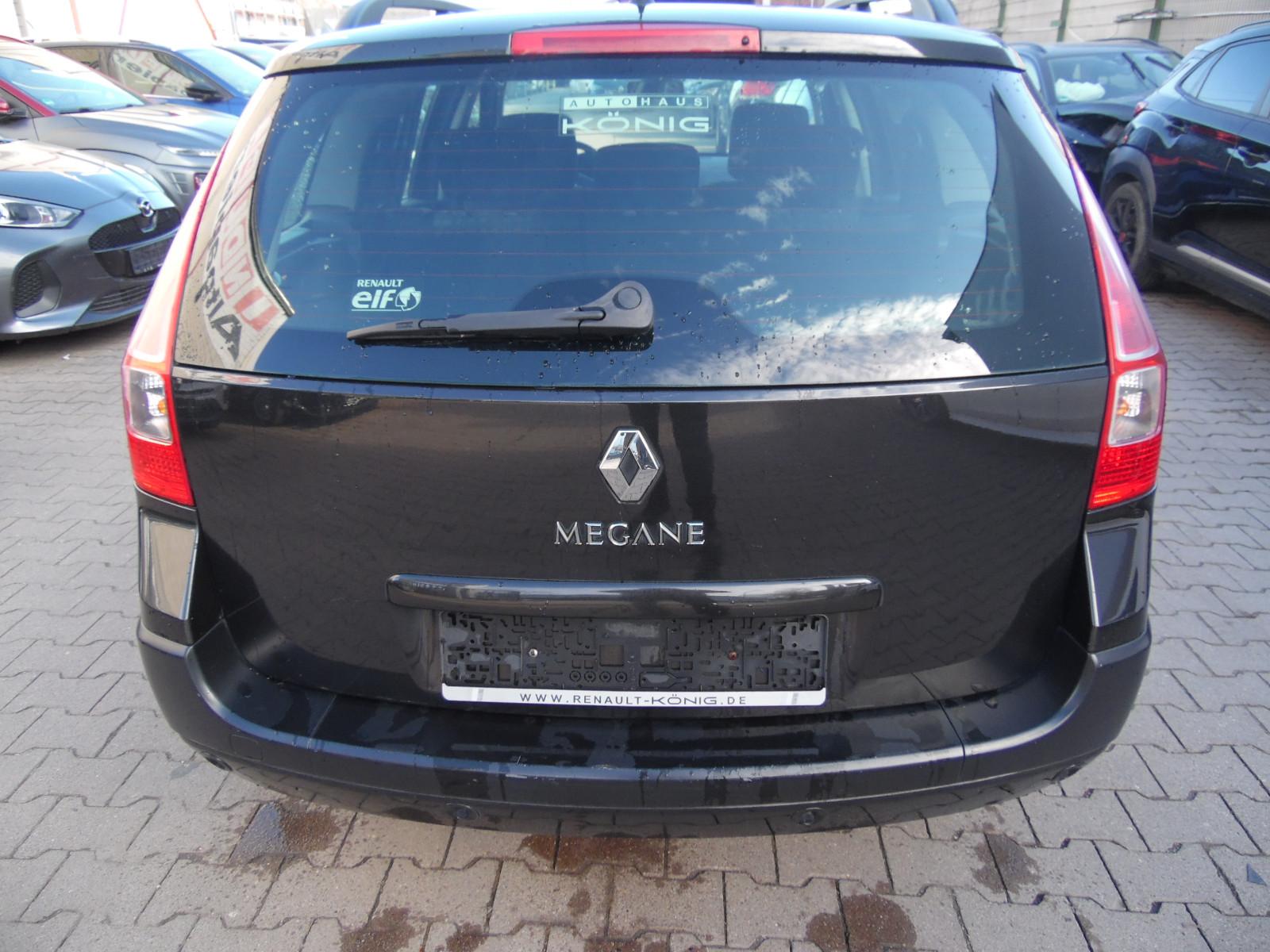 Renault Megane 2009 — photo 16