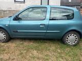 Renault Clio I HU 07/27 I Rentnerauto - Renault: Rent