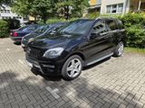 Mercedes-Benz ML 350 4MATIC, AMG Paket, Bi-Xenon, Navi - Mercedes-Benz ML 350 aus 2013