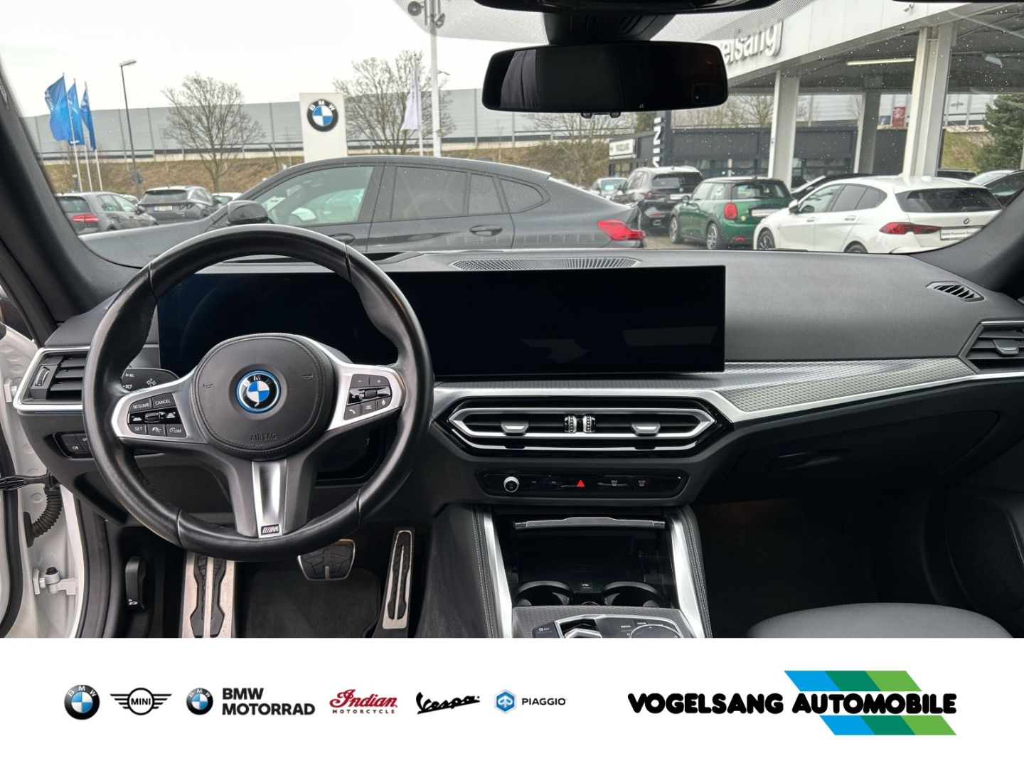 Fahrzeugabbildung BMW i4 eDrive35 Gran Coupe M Sport Anhängerkupplung