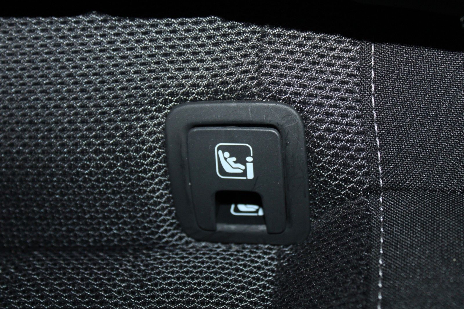 Fahrzeugabbildung SKODA Superb 2.0 TDI DSG STYLE COMBI LED AHK ACC uvm.