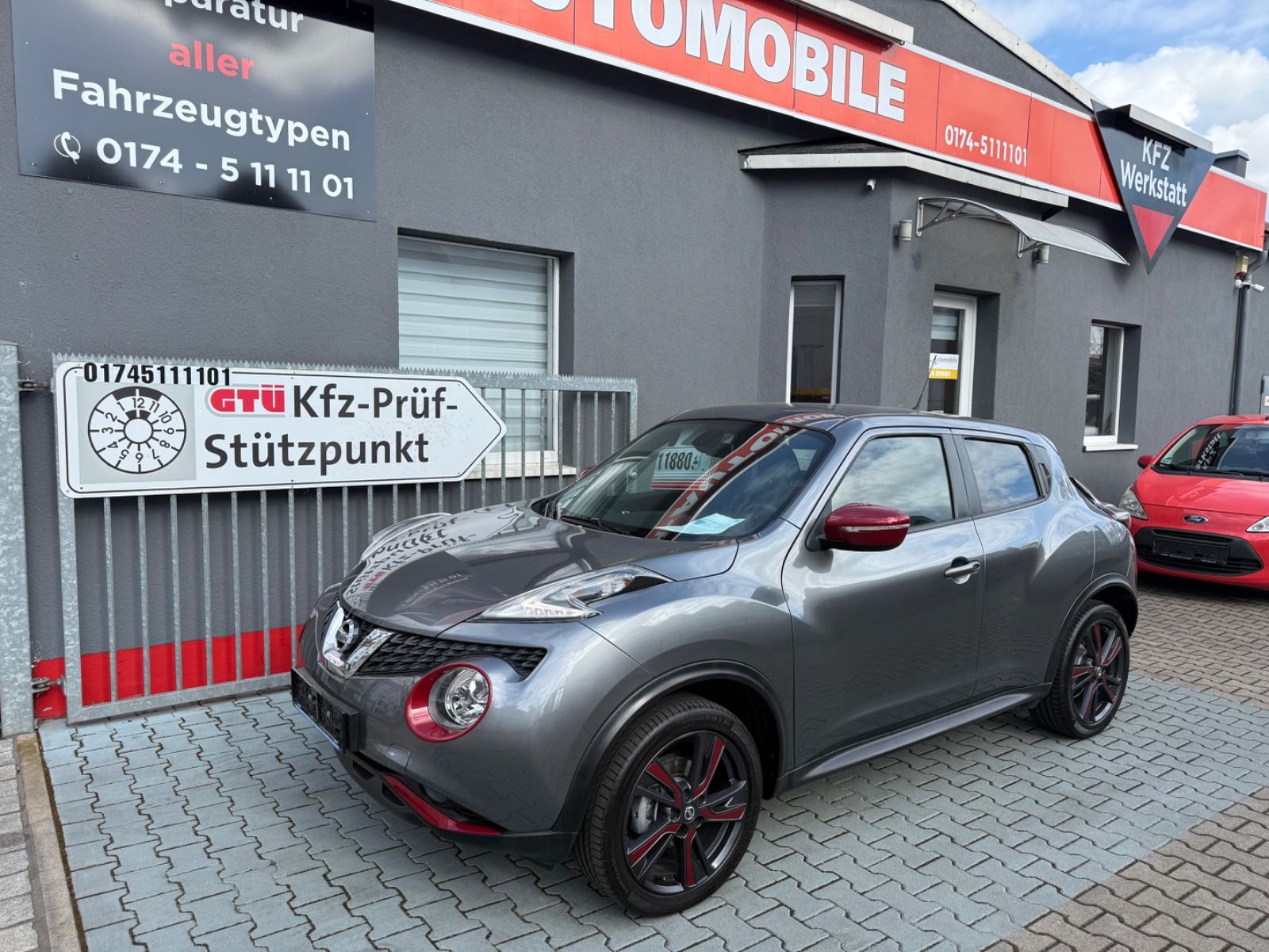 NISSAN Juke