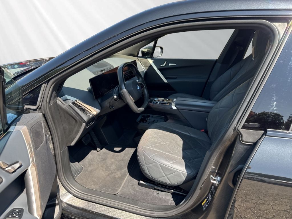 BMW iX - Bild 8