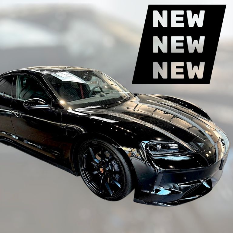 Porsche Taycan - -