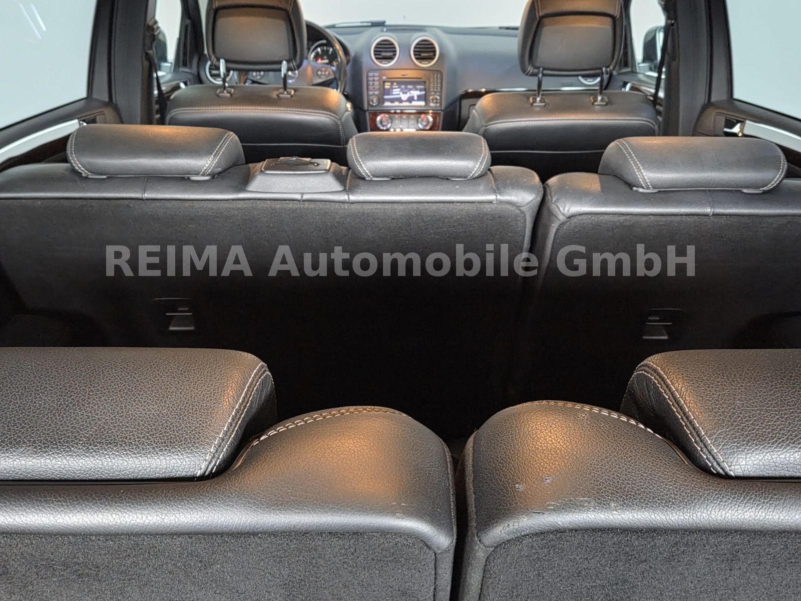 Fahrzeugabbildung Mercedes-Benz GL 350 BlueTec 4Matic, 7 Sitzer, Leder, AHK