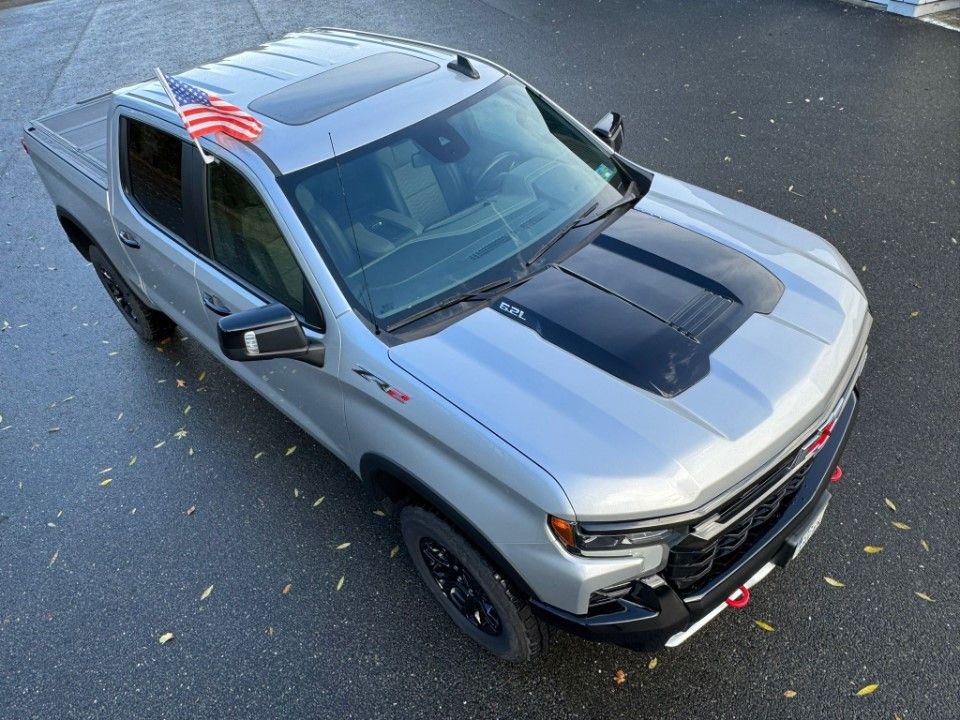 Fahrzeugabbildung Chevrolet Silverado 6.2 4x4 ZR2 1 Hand Leder Pano Mwst.