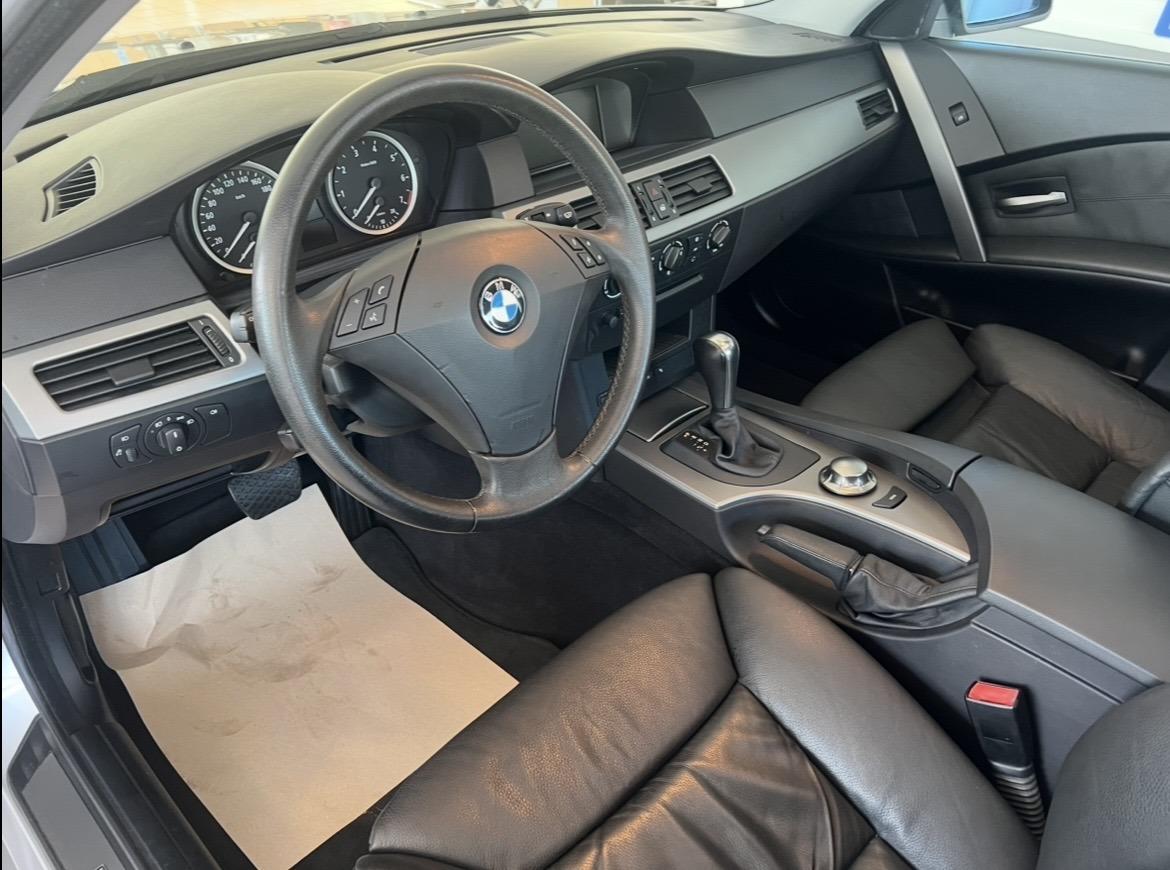 BMW 530 i Autom Klima Leder el.GSD Xenon PDC 2. Hand