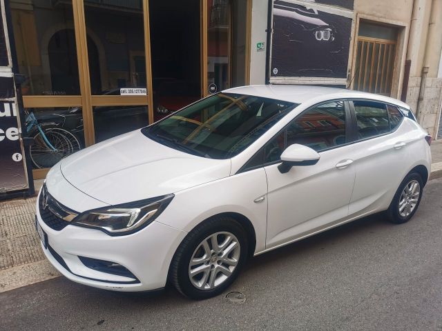 Opel Astra 1.6 CDTi 5 porte 95 cv berlina neo pa