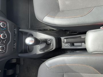 Dacia Dokker Stepway Celebration TCe 115 PS Tempomat, 